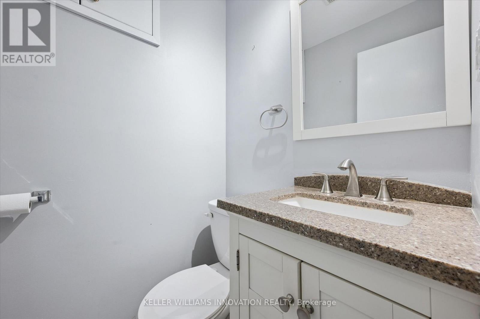 70 George Street, Waterloo, ON - Indoor Photo Showing Bathroom