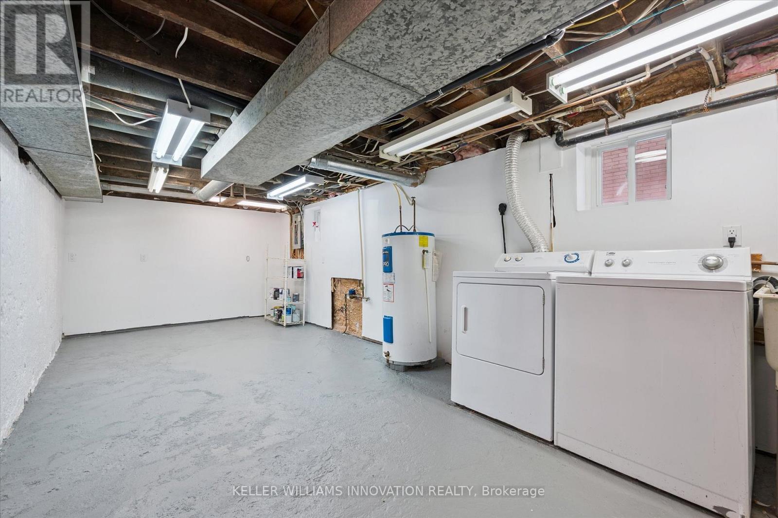 70 George Street, Waterloo, ON - Indoor Photo Showing Laundry Room
