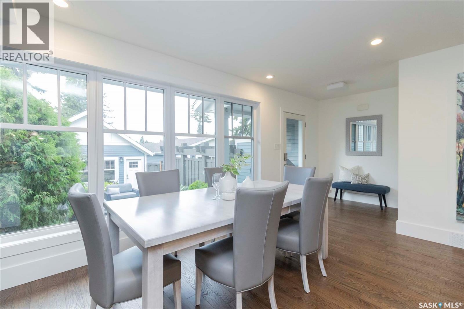 1315A 11Th Street E, Saskatoon, SK - Indoor Photo Showing Dining Room