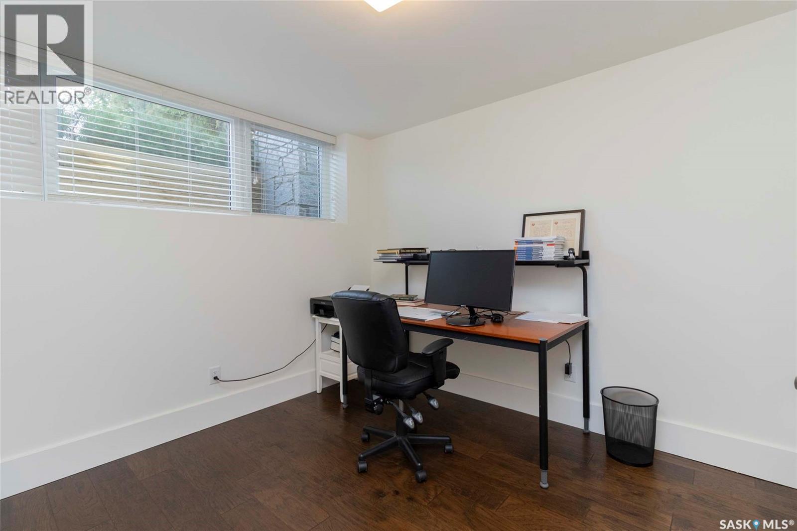 1315A 11Th Street E, Saskatoon, SK - Indoor Photo Showing Office
