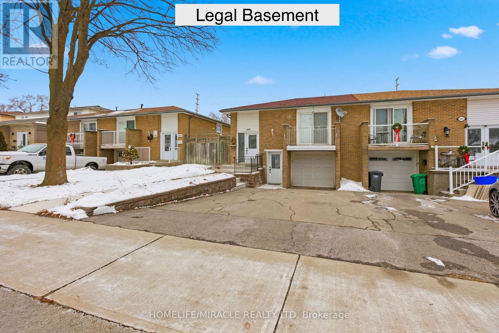 3684 Ellengale Drive, Mississauga, ON - Outdoor