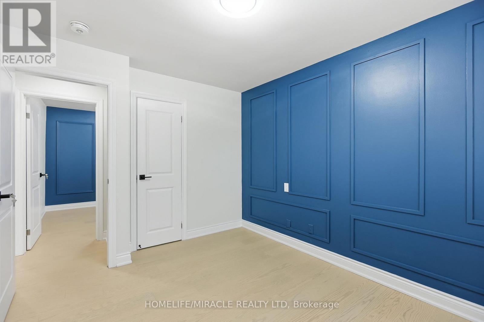 3684 Ellengale Drive, Mississauga, ON - Indoor Photo Showing Other Room