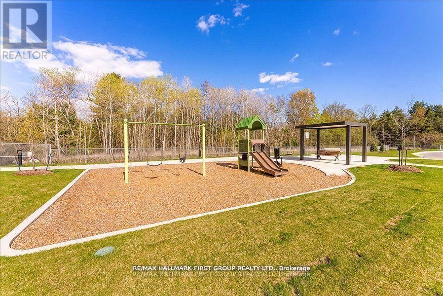 409 - 385 Arctic Red Drive, Oshawa (Windfields), ON - Outdoor