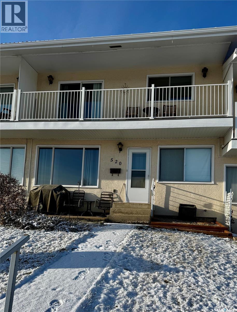 520 Bray Street E, Swift Current, SK - Outdoor With Balcony