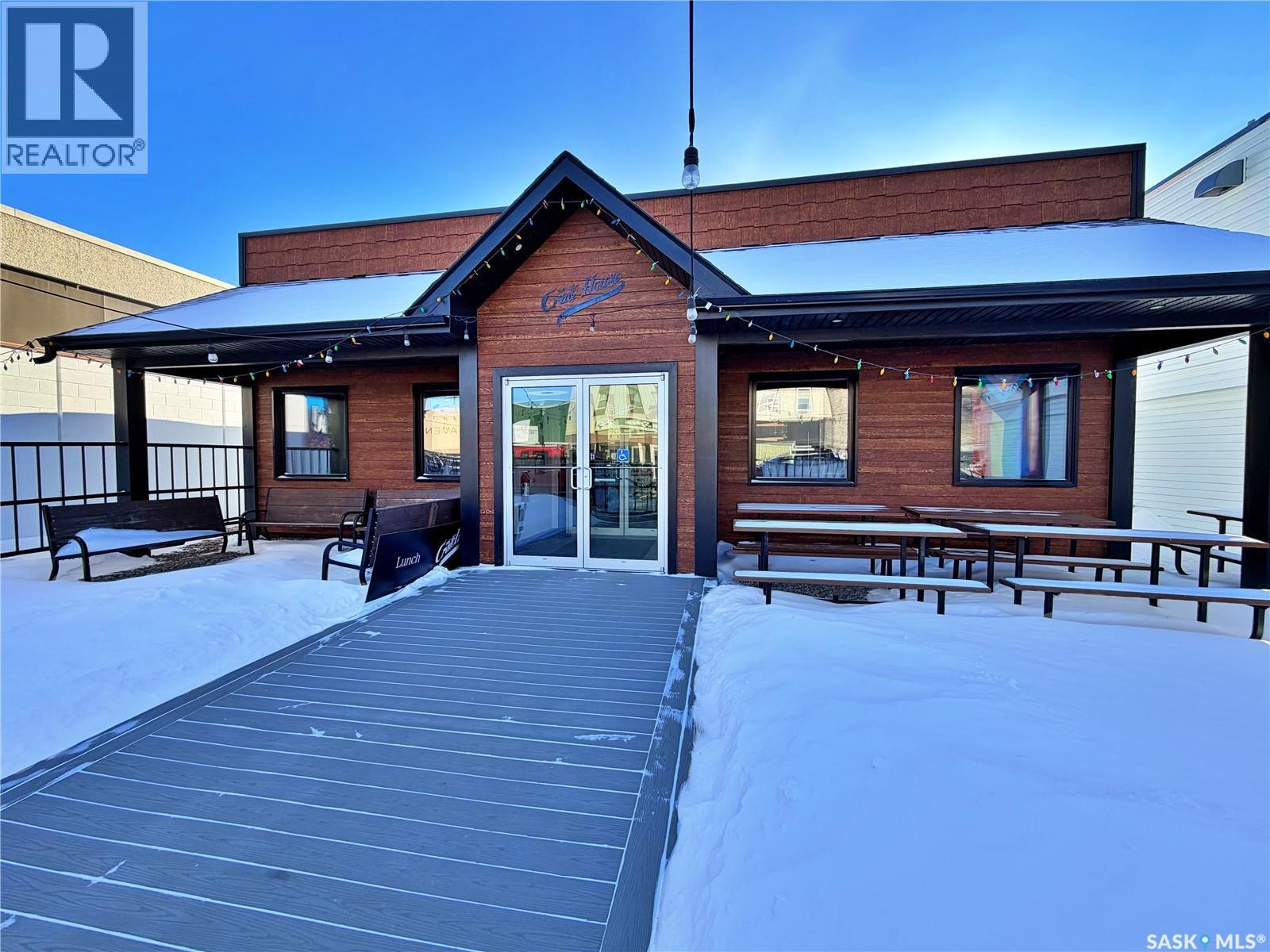 619 Main Street, Moosomin, SK