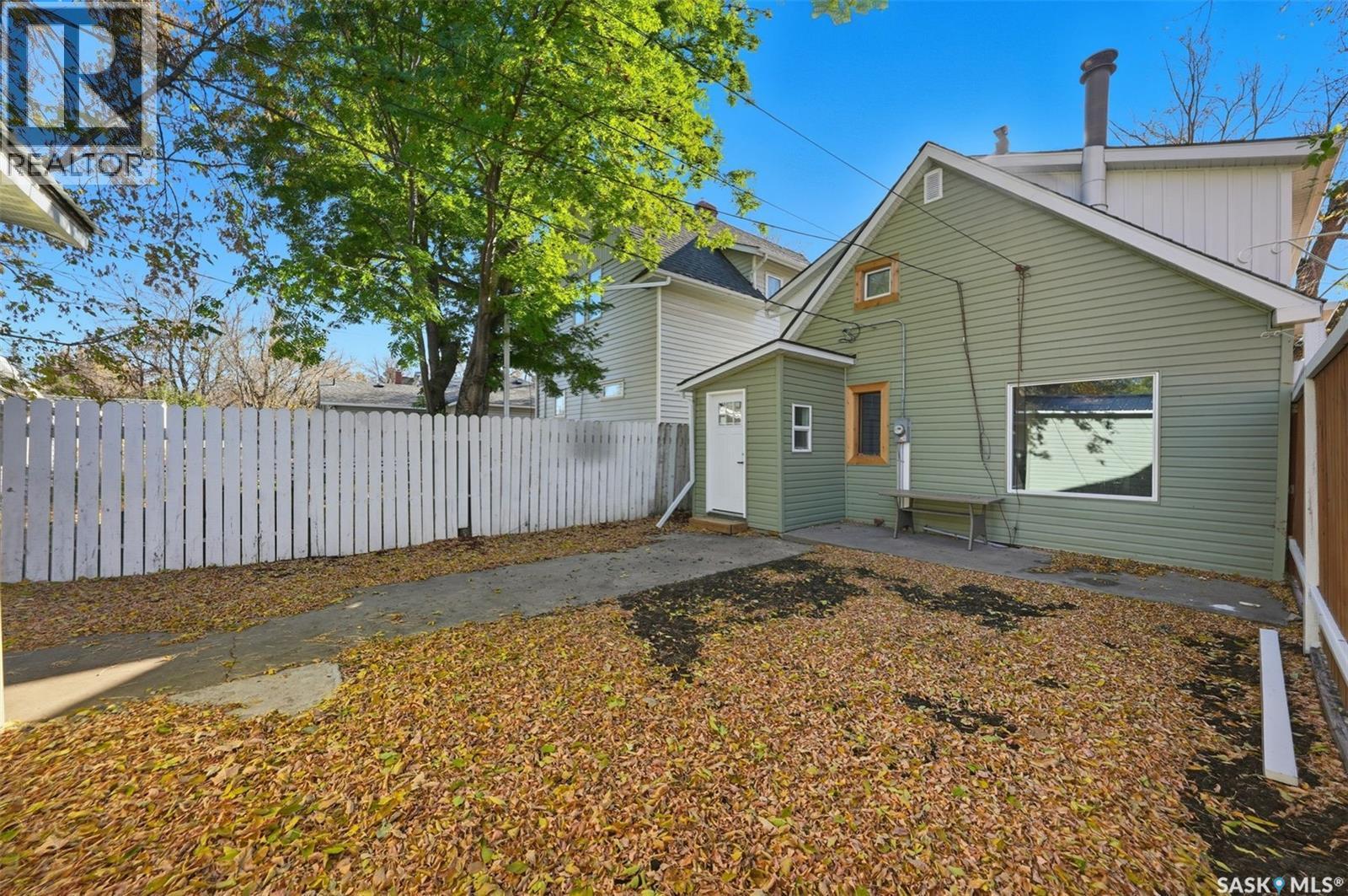 622 31St Street W, Saskatoon, SK - Outdoor