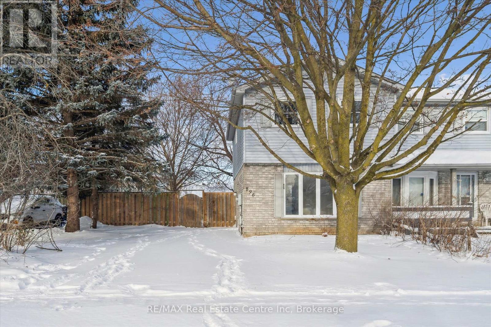 896 Elgin Street N, Cambridge, ON - Outdoor