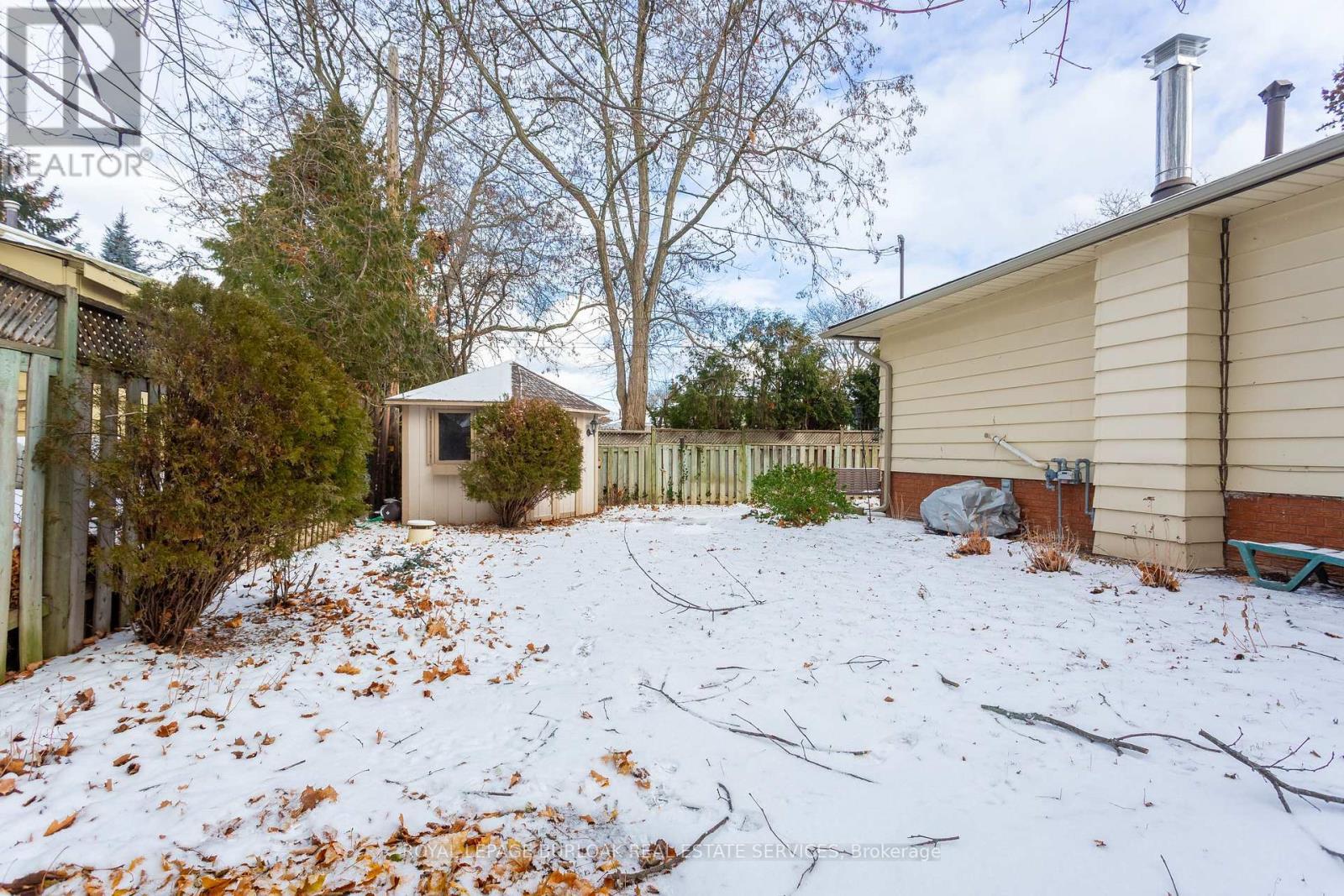 581 Braemore Road, Burlington, ON - Outdoor