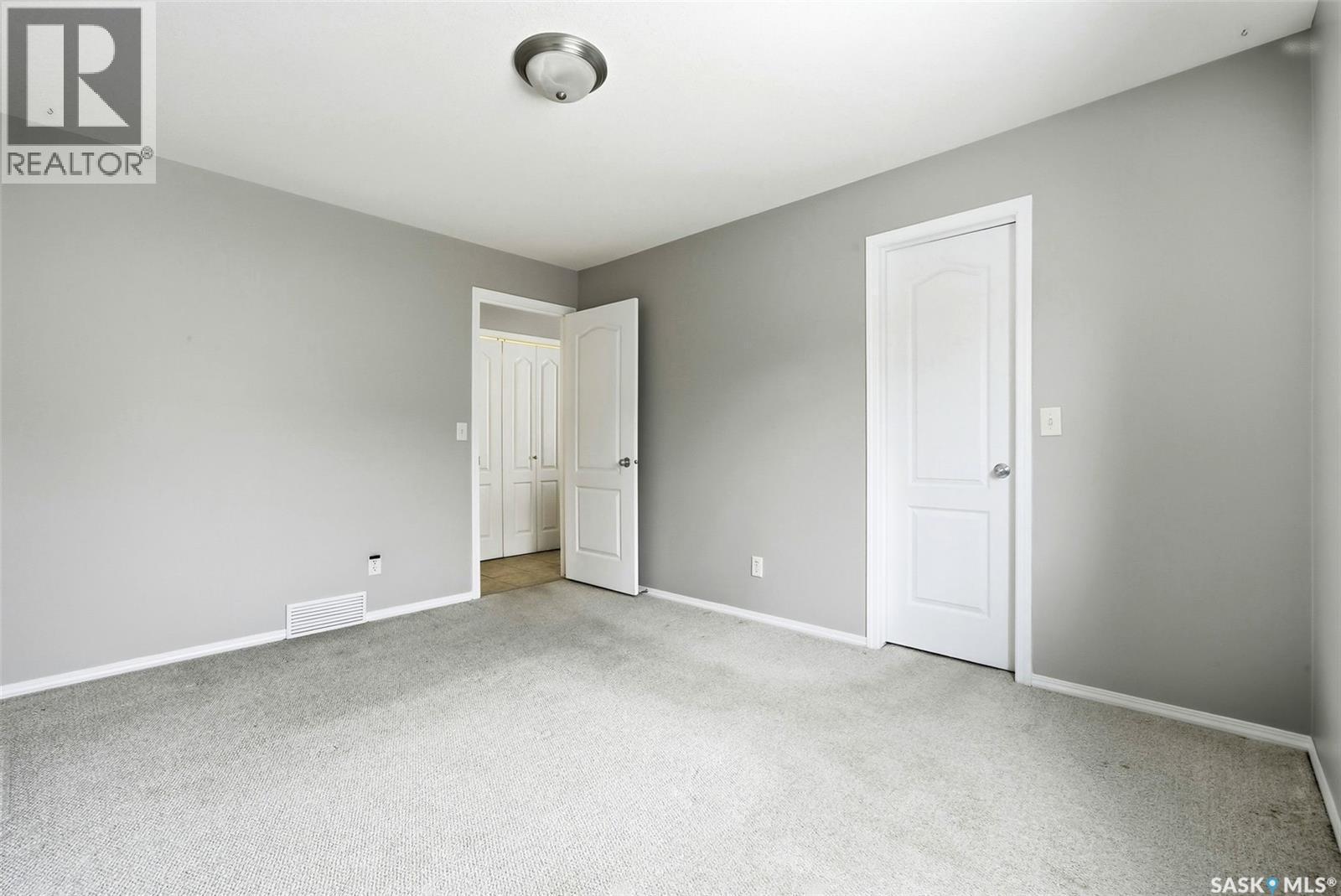 4110 Buckingham Drive E, Regina, SK - Indoor Photo Showing Other Room