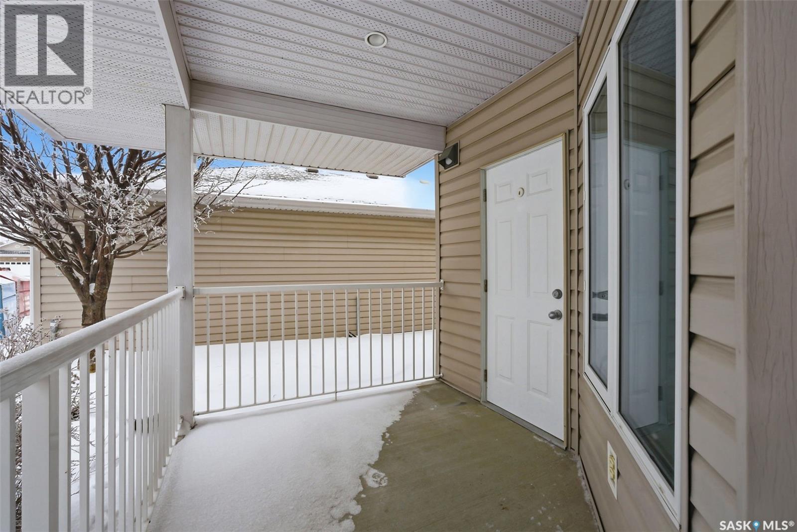 4110 Buckingham Drive E, Regina, SK - Outdoor With Exterior