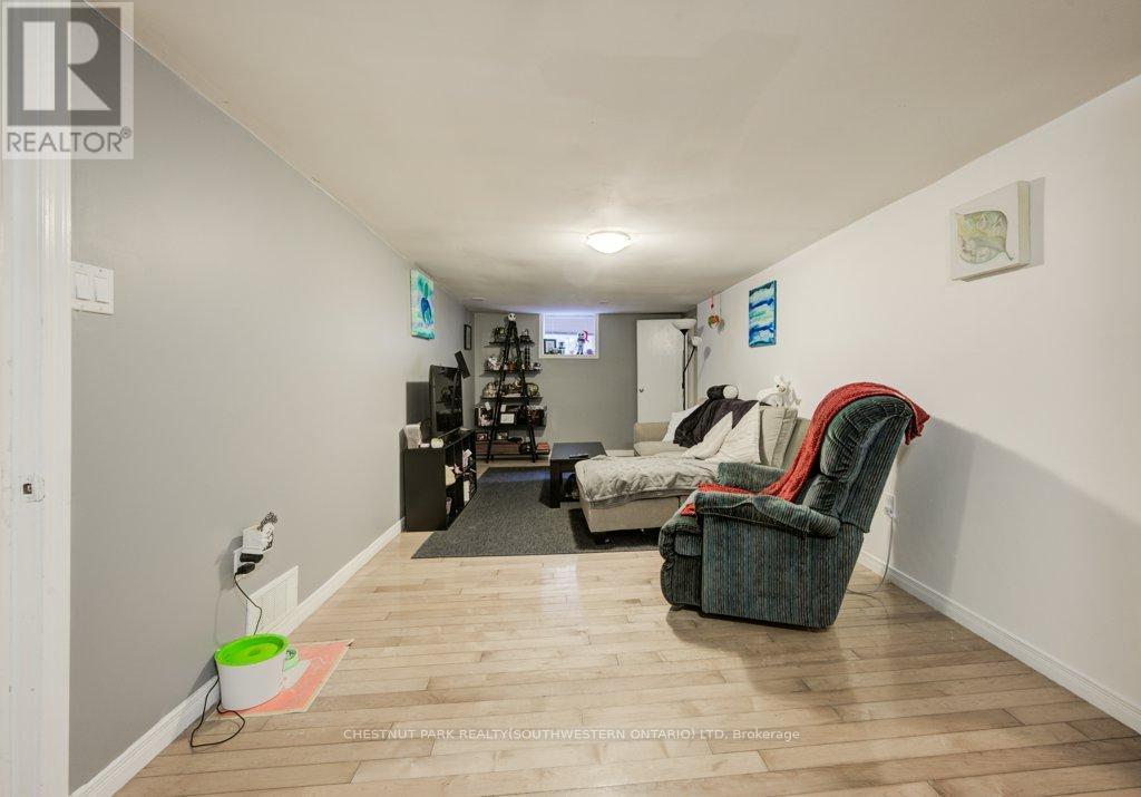 57 Glasgow Street, Kitchener, ON - Indoor