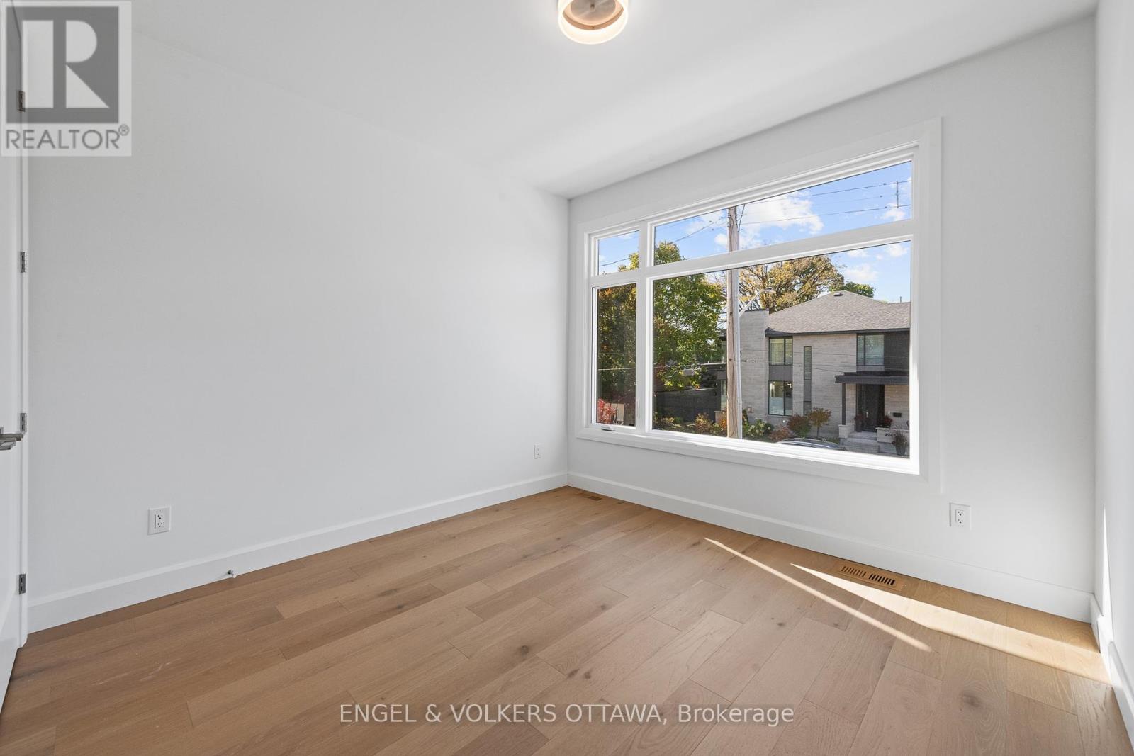 493 Highcroft Avenue, Ottawa, ON - Indoor Photo Showing Other Room