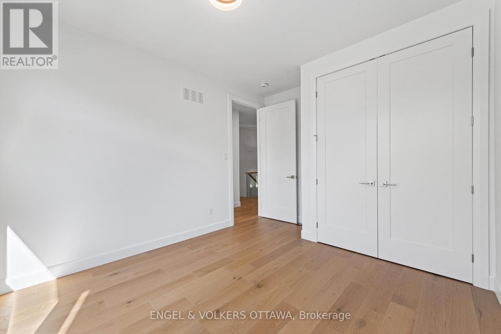 493 Highcroft Avenue, Ottawa, ON - Indoor Photo Showing Other Room