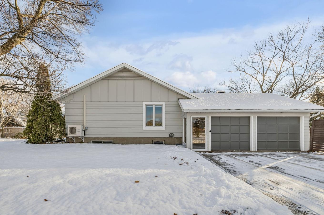 Garage - 1704 Rue De La Crête, Québec (Sainte-Foy/Sillery/Cap-Rouge), QC - Outdoor