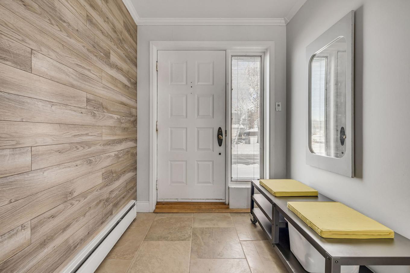 Hall - 1704 Rue De La Crête, Québec (Sainte-Foy/Sillery/Cap-Rouge), QC - Indoor Photo Showing Other Room