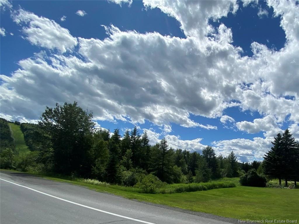 448 Isidore-Boucher Blvd, Saint-Jacques, NB