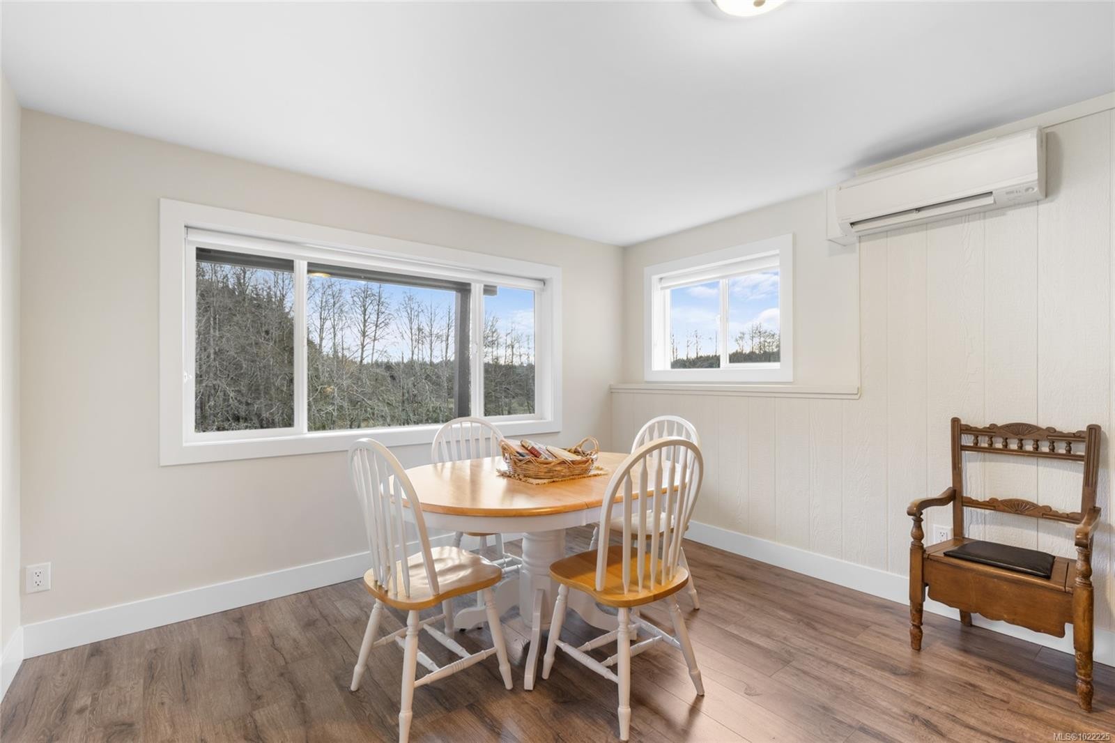 4090 Otter Point Rd, Sooke, BC