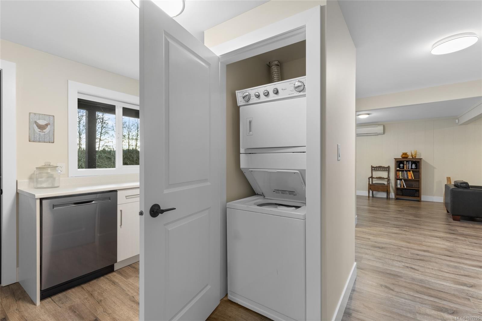 4090 Otter Point Rd, Sooke, BC