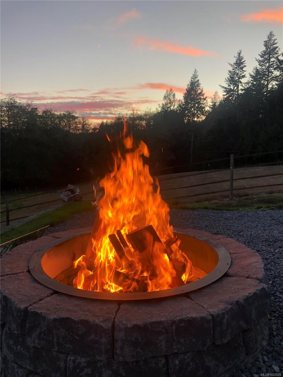 4090 Otter Point Rd, Sooke, BC