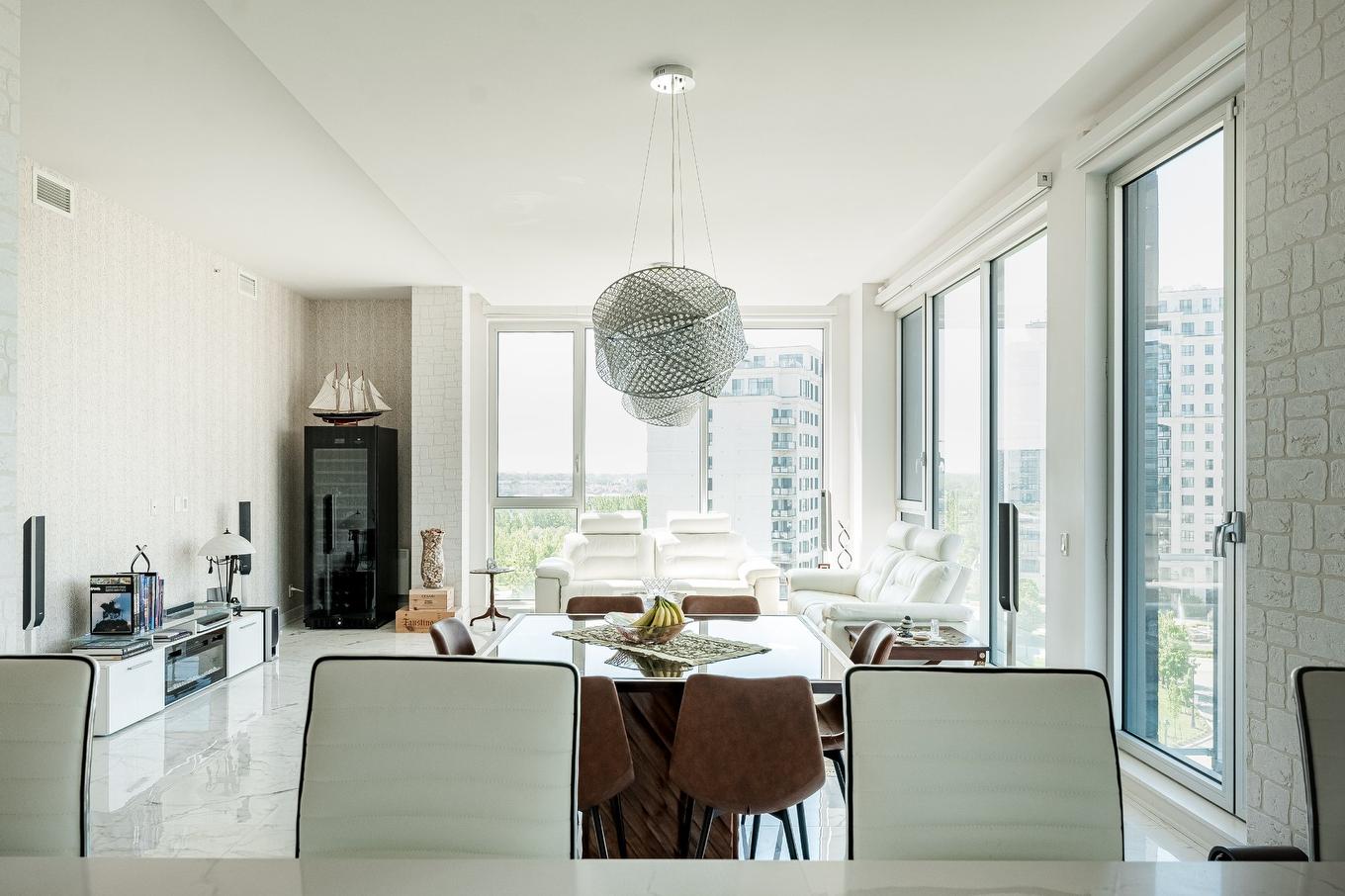 Vue d'ensemble - 809-4001 Rue Elsa-Triolet, Laval (Chomedey), QC - Indoor Photo Showing Other Room