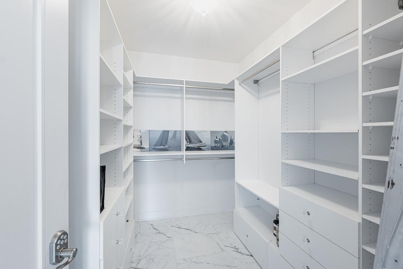 Penderie (Walk-in) - 809-4001 Rue Elsa-Triolet, Laval (Chomedey), QC - Indoor With Storage