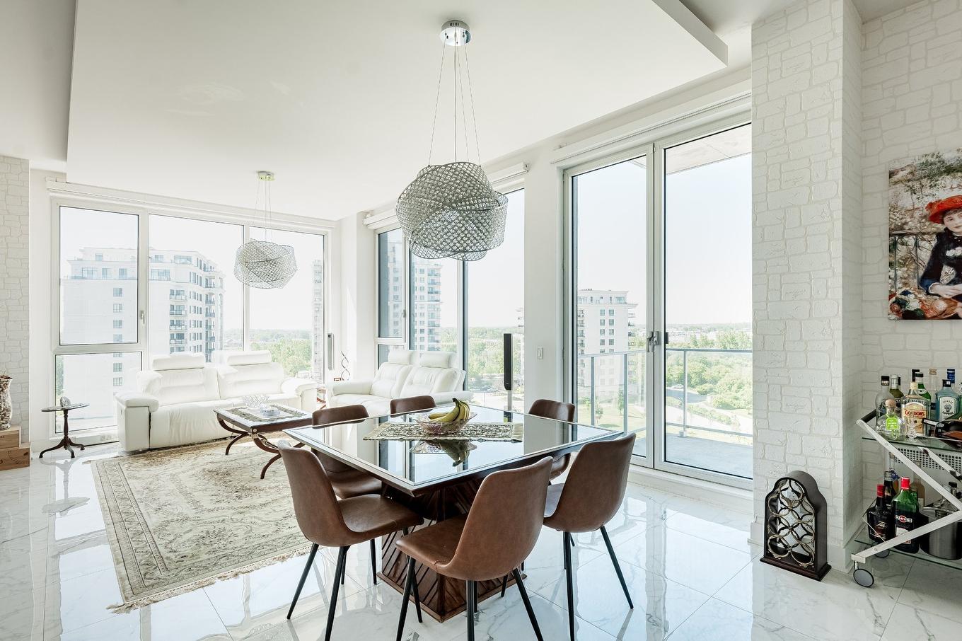 Salle à manger - 809-4001 Rue Elsa-Triolet, Laval (Chomedey), QC - Indoor Photo Showing Dining Room