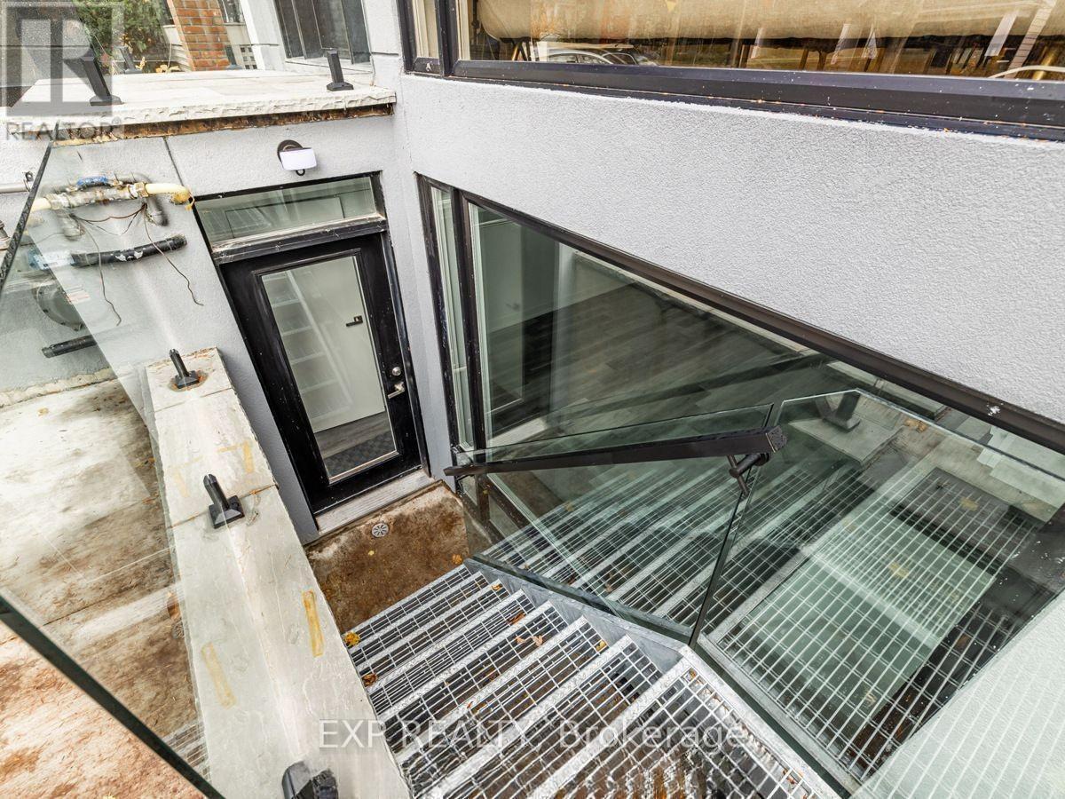 19 Devon Rd - Entrance - Lower - 19 Devon Road, Toronto, ON - Outdoor