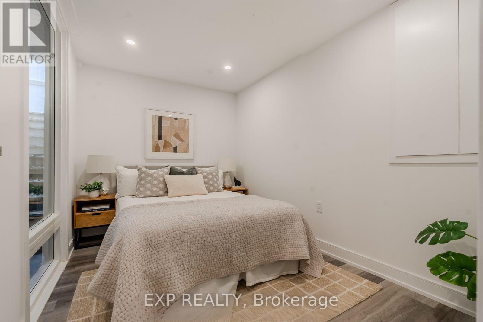 19 Devon Rd - Bedroom 2 - Lower - 19 Devon Road, Toronto, ON - Indoor Photo Showing Bedroom