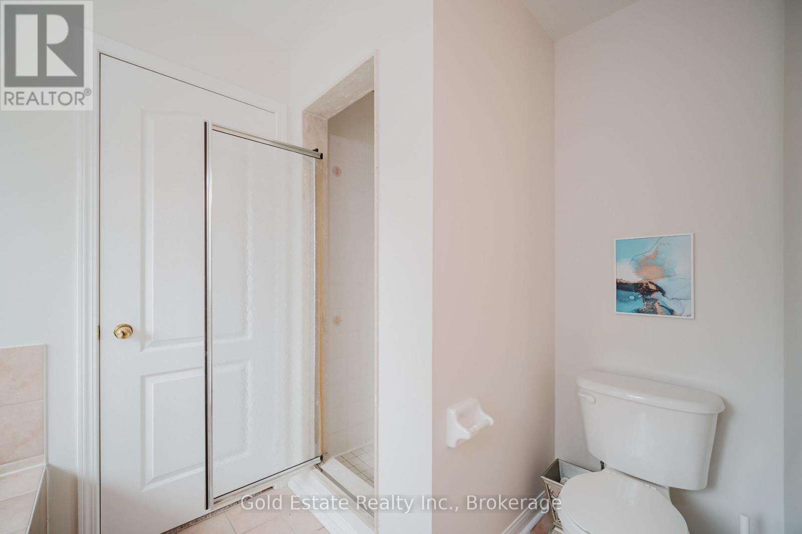 1627 Samuelson Circle, Mississauga, ON - Indoor Photo Showing Bathroom