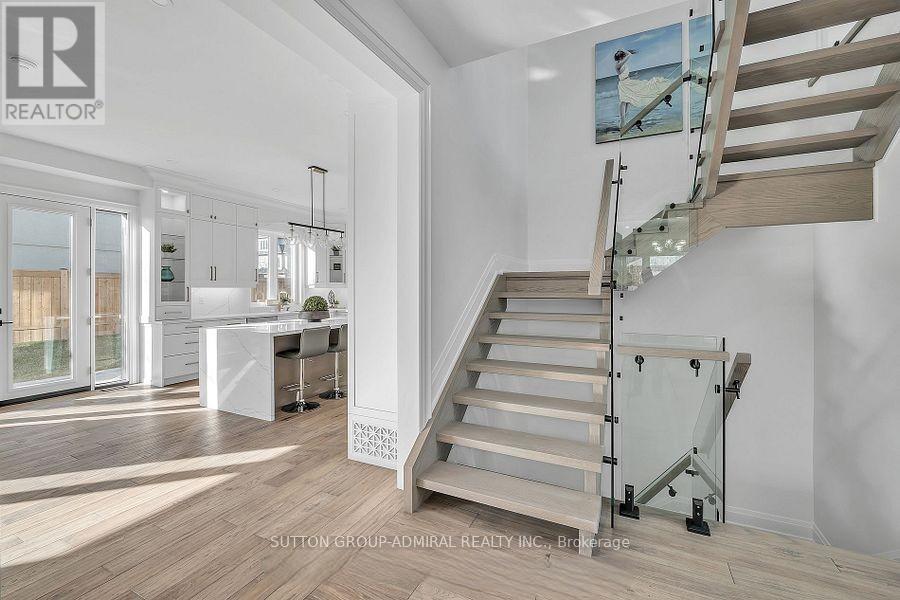 1377 Rometown Drive, Mississauga, ON - Indoor Photo Showing Other Room