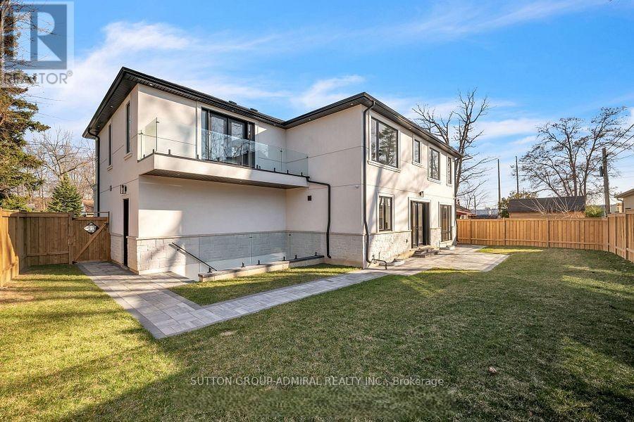 1377 Rometown Drive, Mississauga, ON - Outdoor