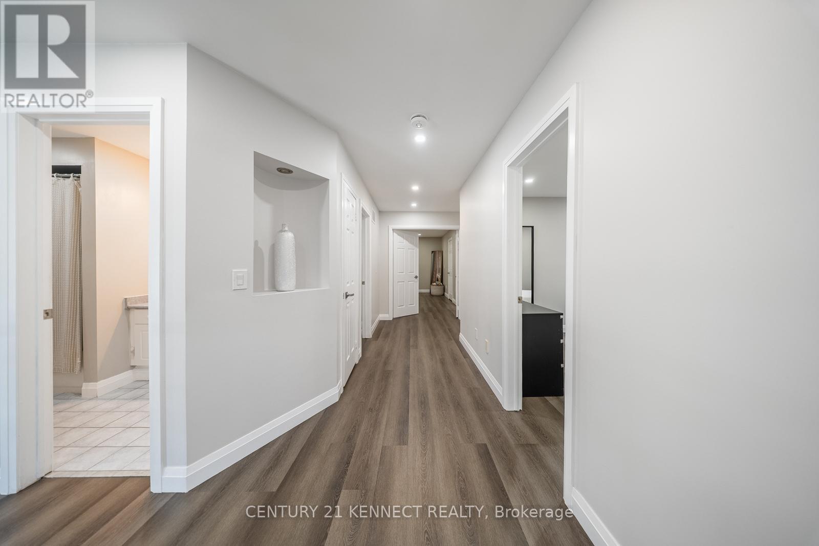 656 Kaiser Drive, Mississauga, ON - Indoor Photo Showing Other Room