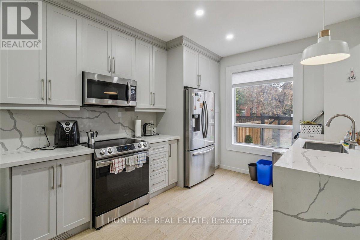 20 Greenaway Avenue, Hamilton, ON - Indoor Photo Showing Kitchen With Stainless Steel Kitchen