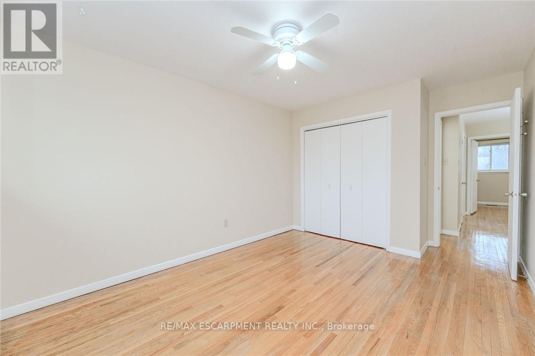 5479 Schueller Crescent, Burlington, ON - Indoor Photo Showing Other Room