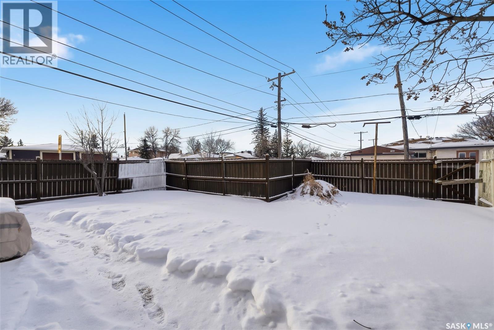 1020 9Th Avenue E, Regina, SK - Outdoor