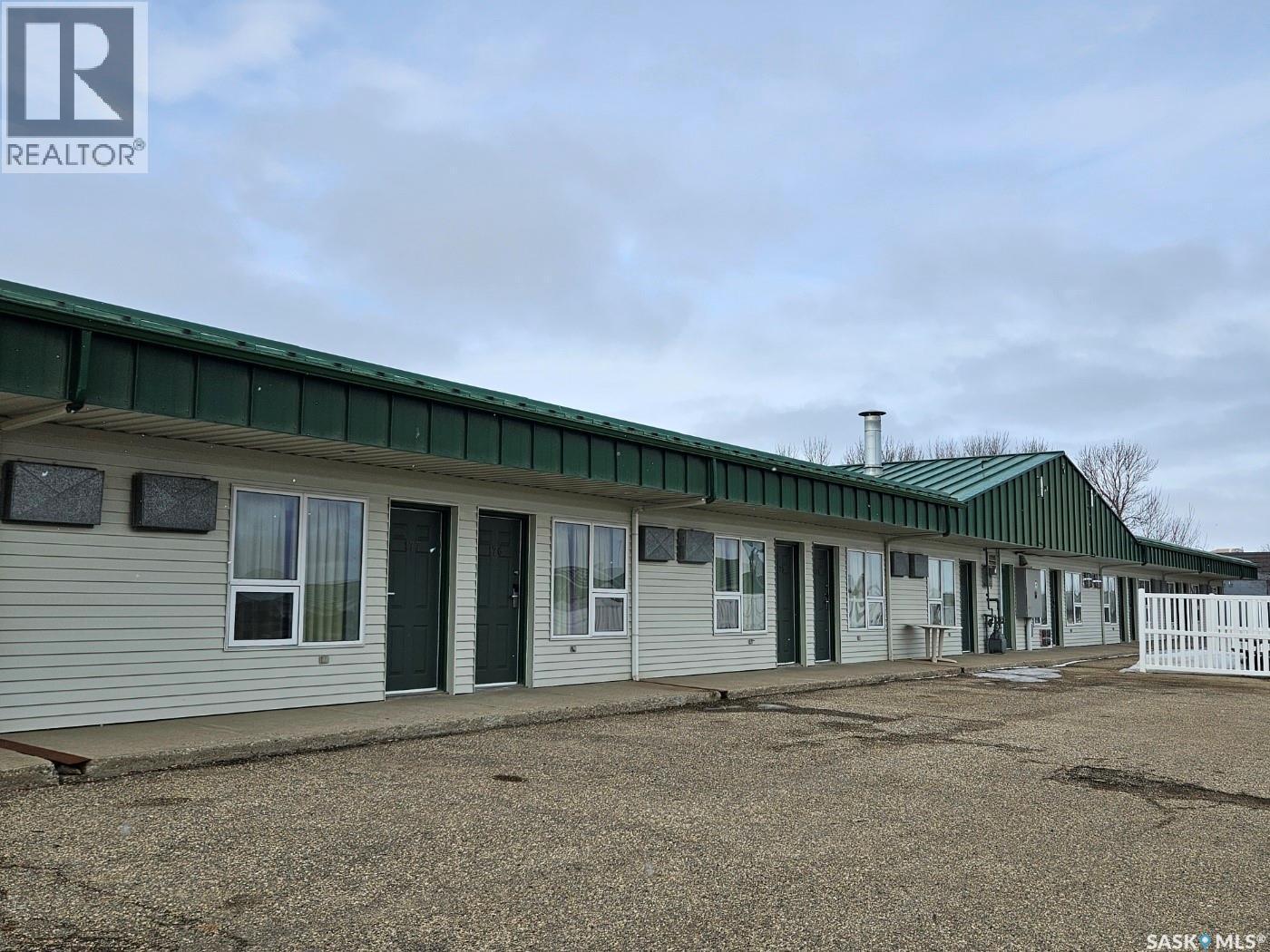 238 Sims Avenue, Weyburn, SK