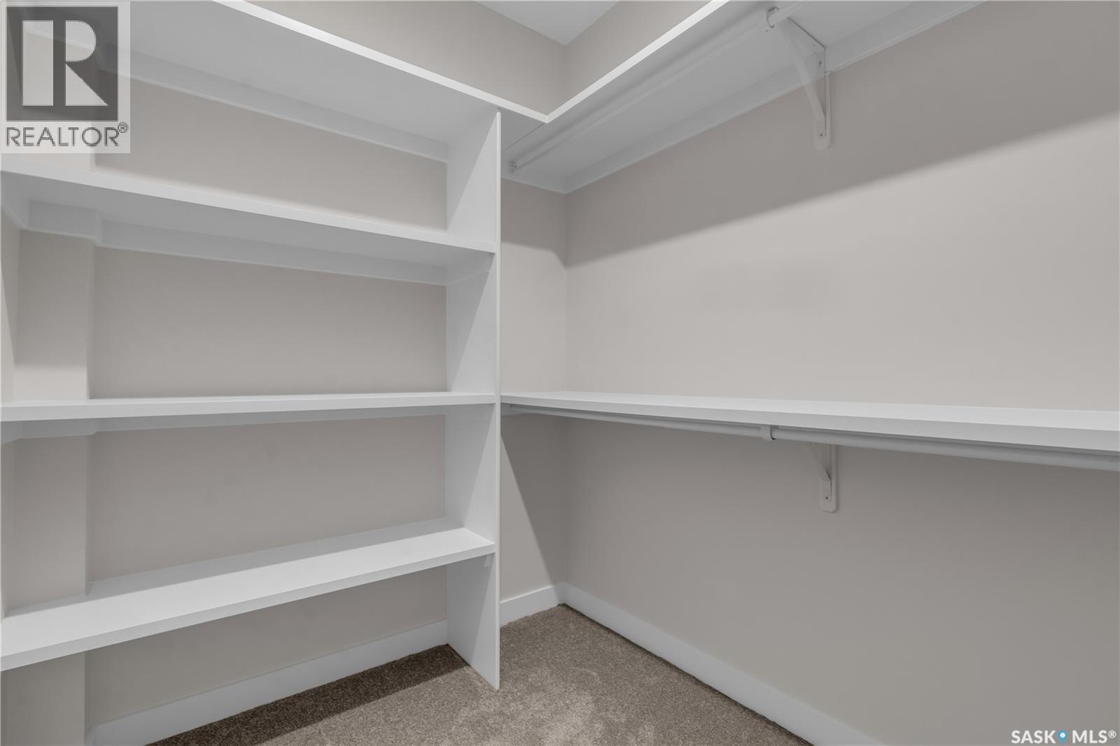 201 3581 Evans Court, Regina, SK - Indoor With Storage