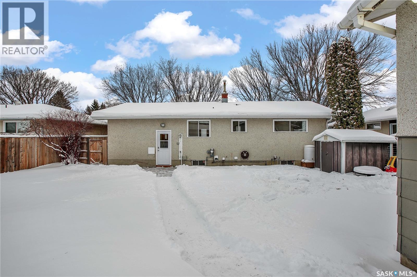 1814 Richardson Road, Saskatoon, SK - Outdoor