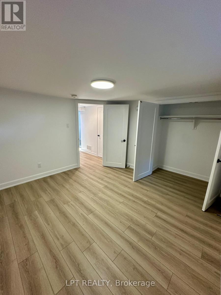 2101 Arch Street, Ottawa, ON - Indoor Photo Showing Other Room