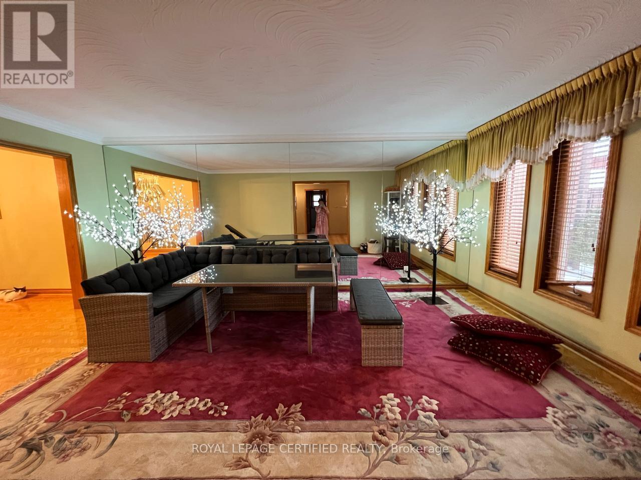 4261 Capilano Court, Mississauga, ON - Indoor Photo Showing Other Room