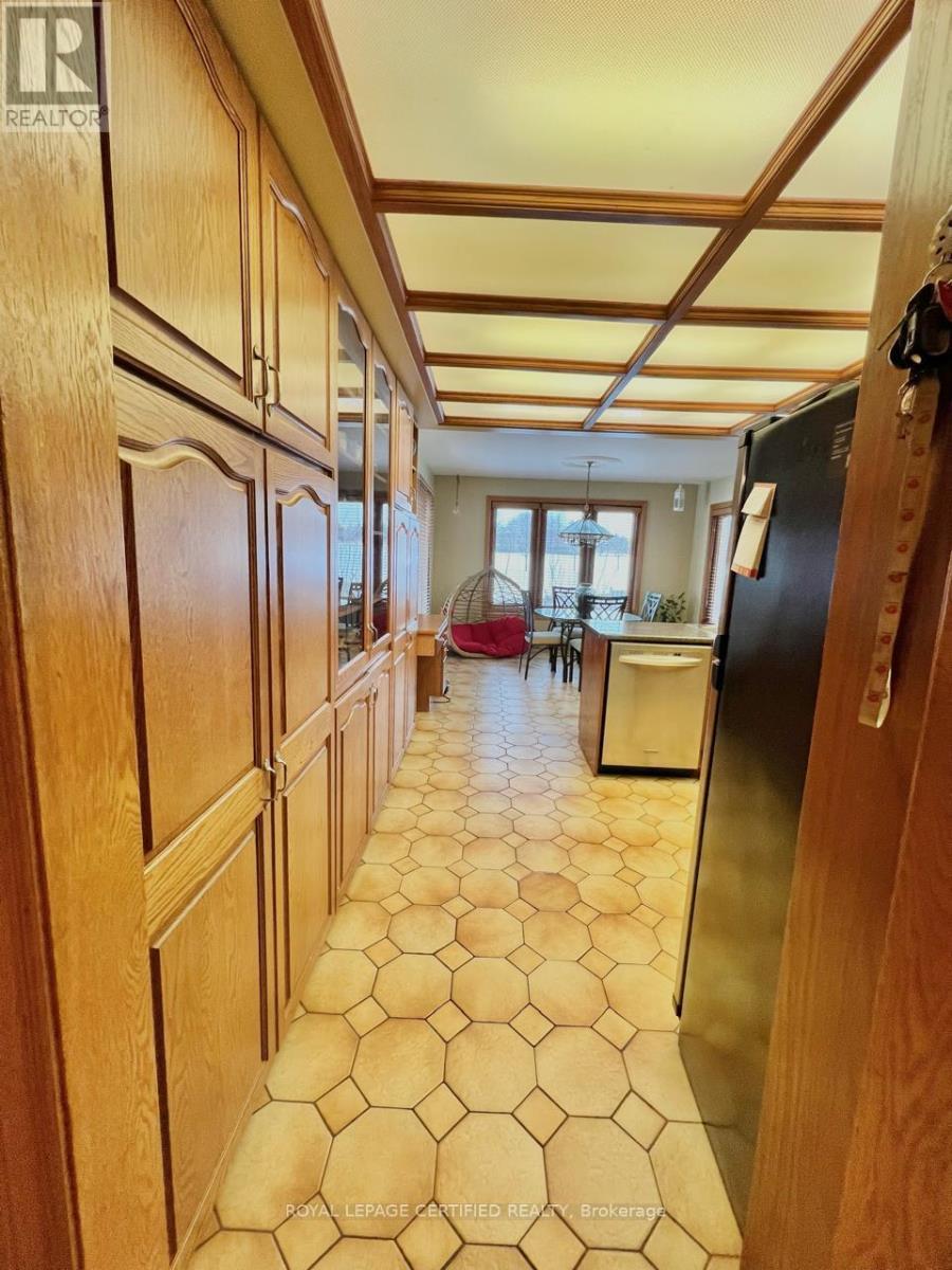 4261 Capilano Court, Mississauga, ON - Indoor Photo Showing Other Room