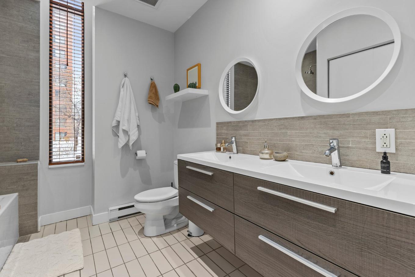 Salle de bains - 104-1015 Rue William, Montréal (Le Sud-Ouest), QC - Indoor Photo Showing Bathroom