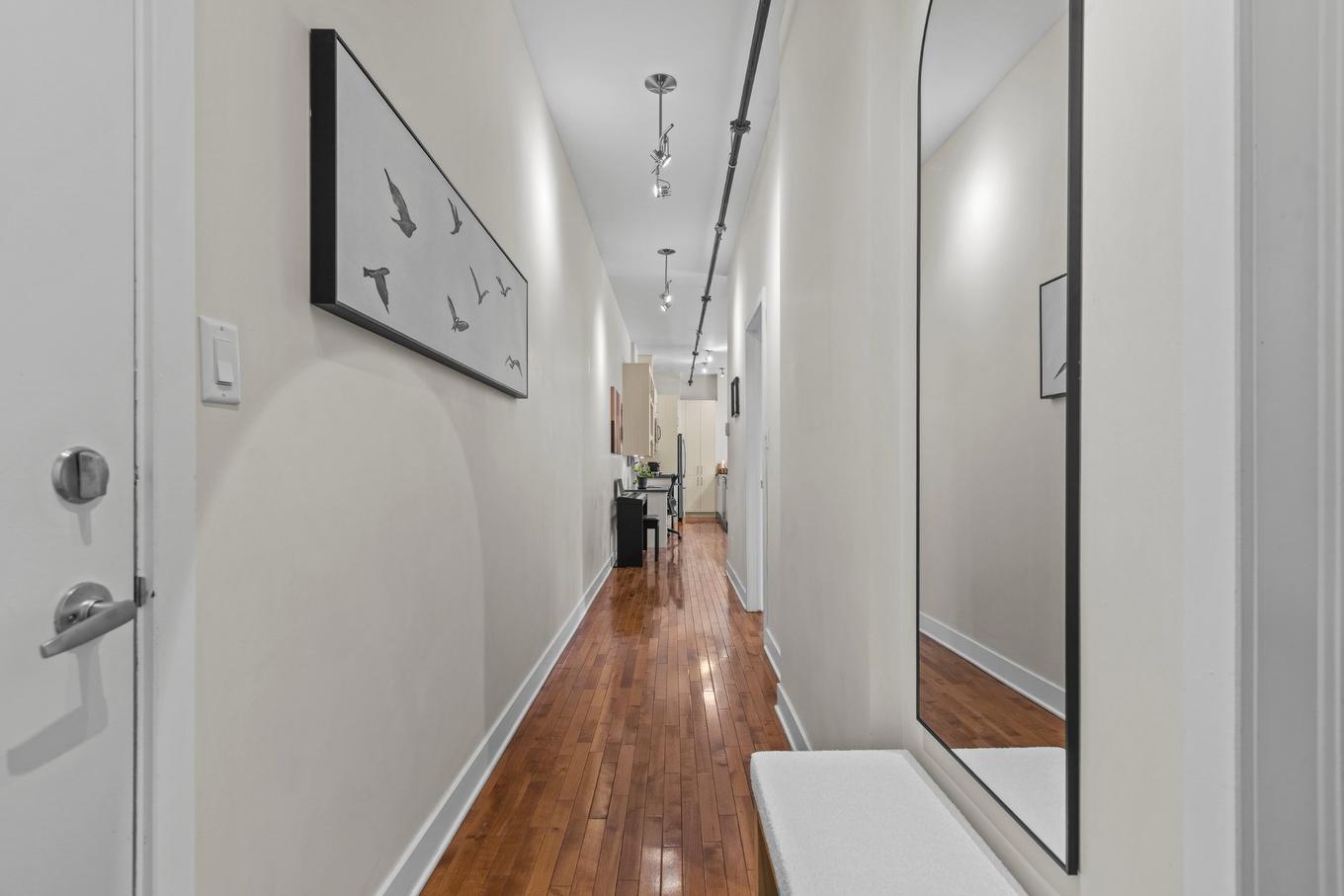 Hall d'entrée/Vestibule - 104-1015 Rue William, Montréal (Le Sud-Ouest), QC - Indoor Photo Showing Other Room