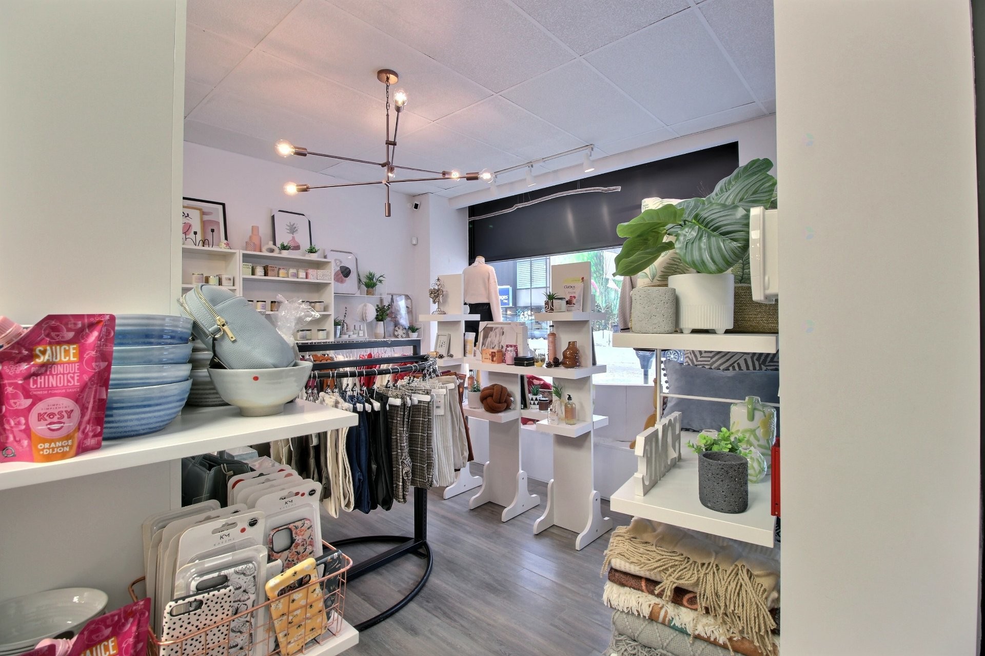 Intérieur - 87 Av. Principale, Rouyn-Noranda, QC - Indoor