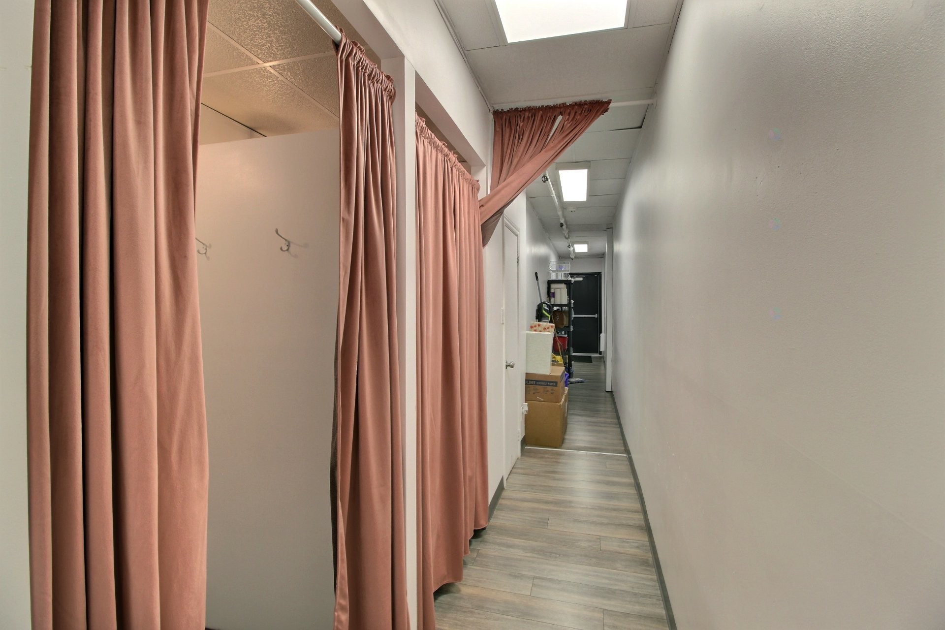 Corridor - 87 Av. Principale, Rouyn-Noranda, QC - Indoor Photo Showing Other Room