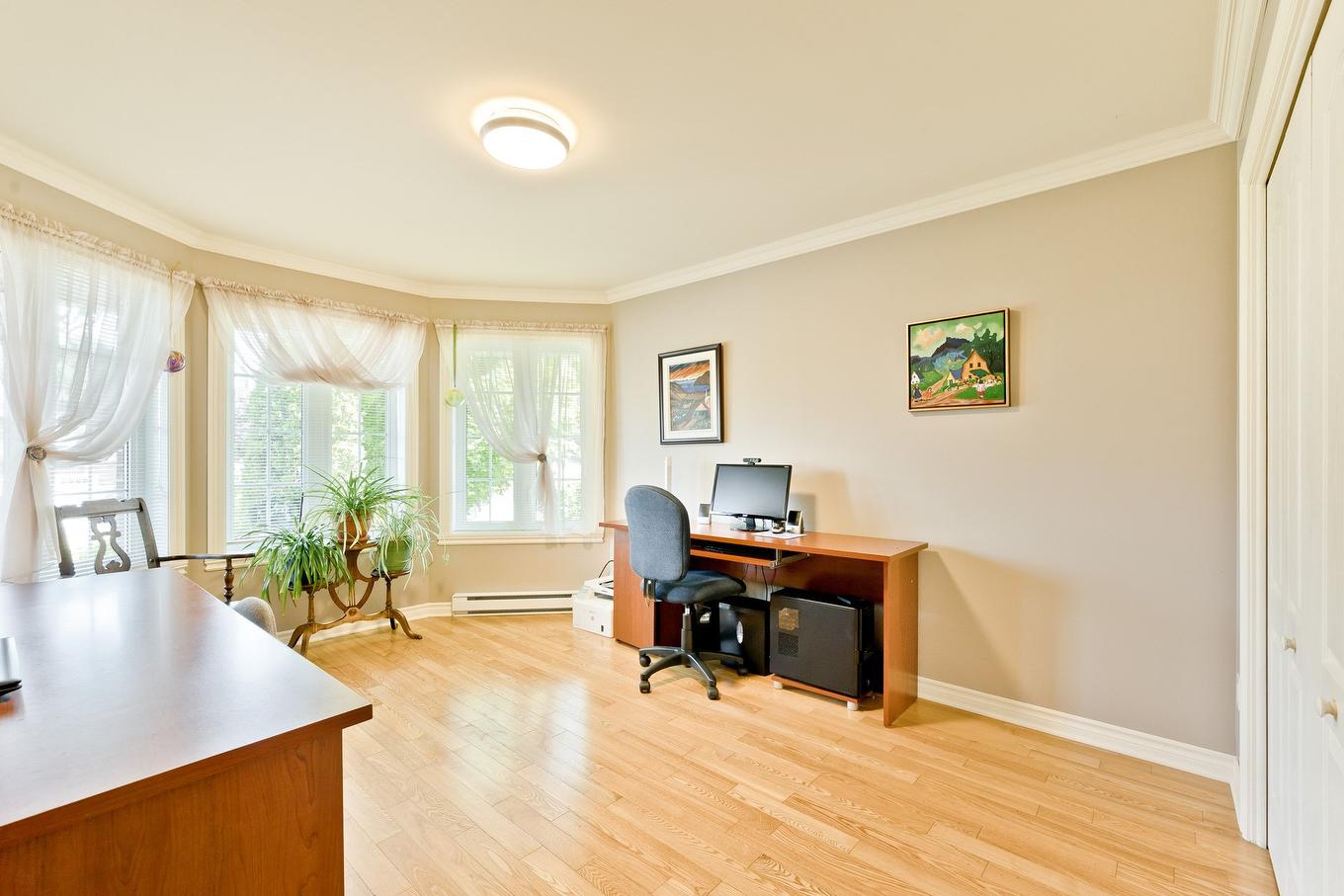 Bedroom - 265 Rue Rolland-Dion, Magog, QC - Indoor Photo Showing Office