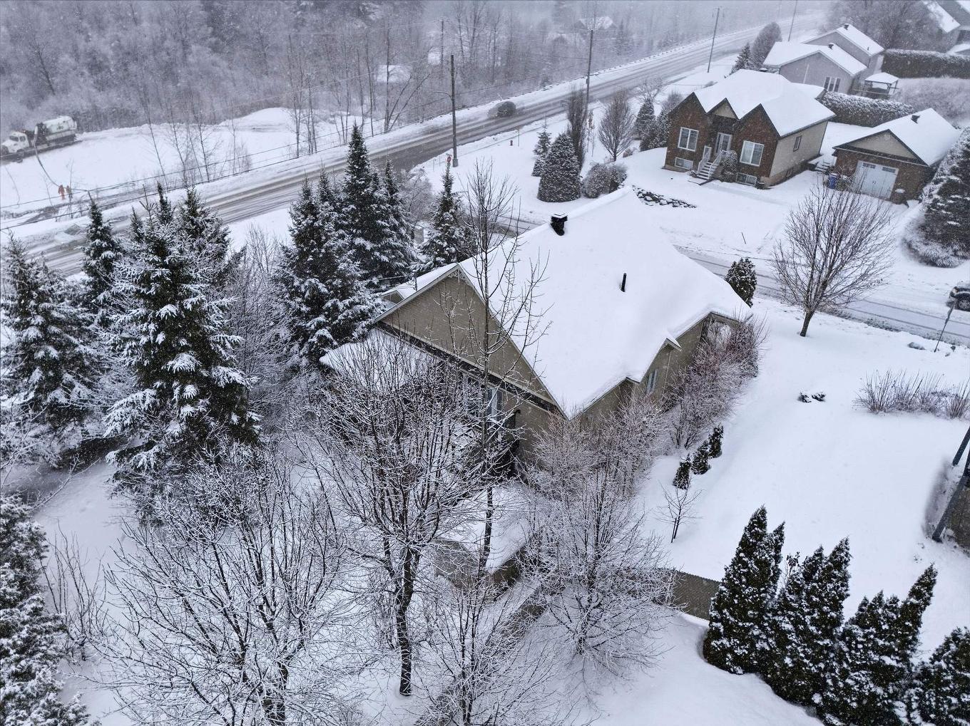 Aerial photo - 265 Rue Rolland-Dion, Magog, QC - Outdoor