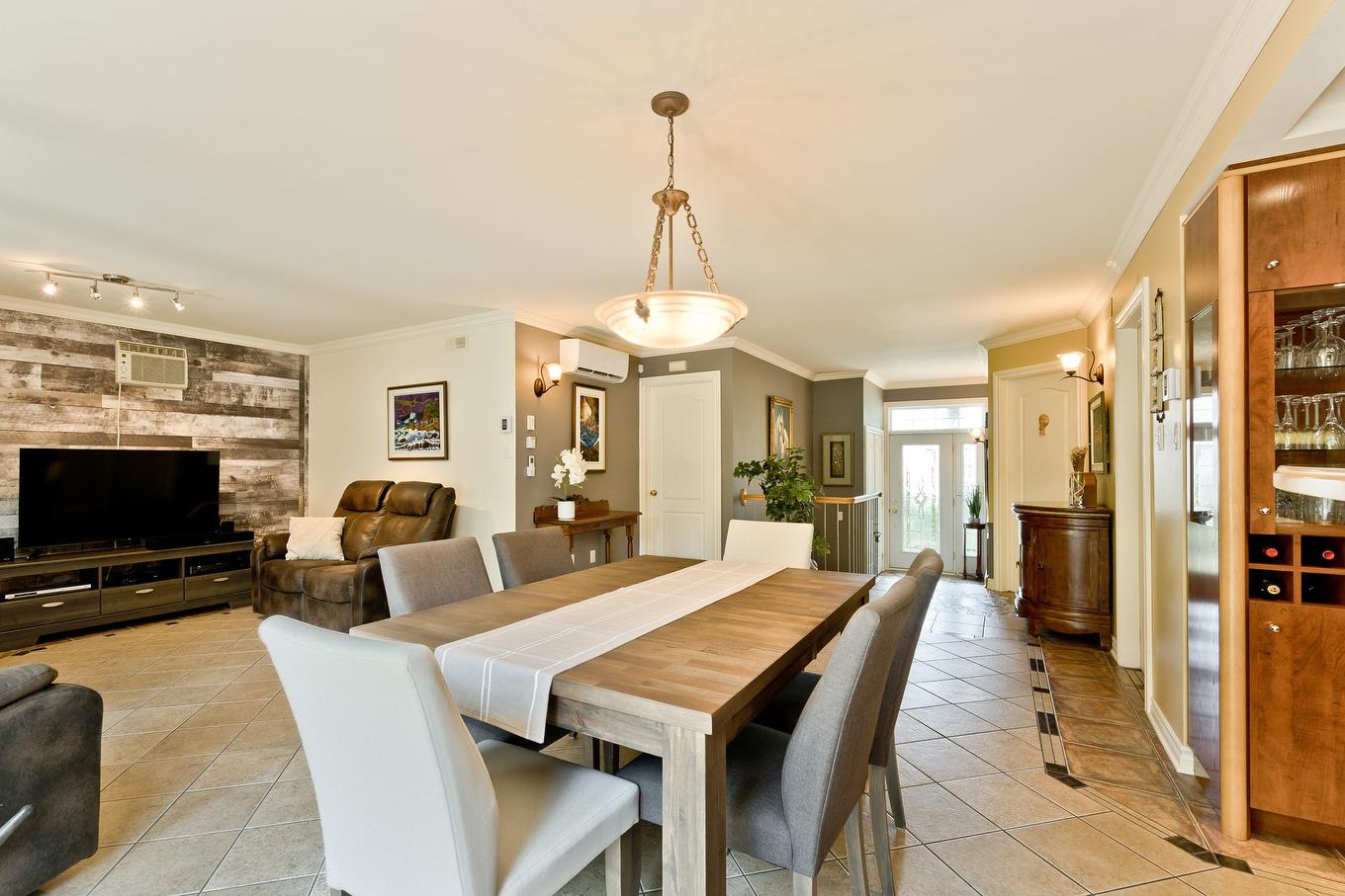 Dining room - 265 Rue Rolland-Dion, Magog, QC - Indoor