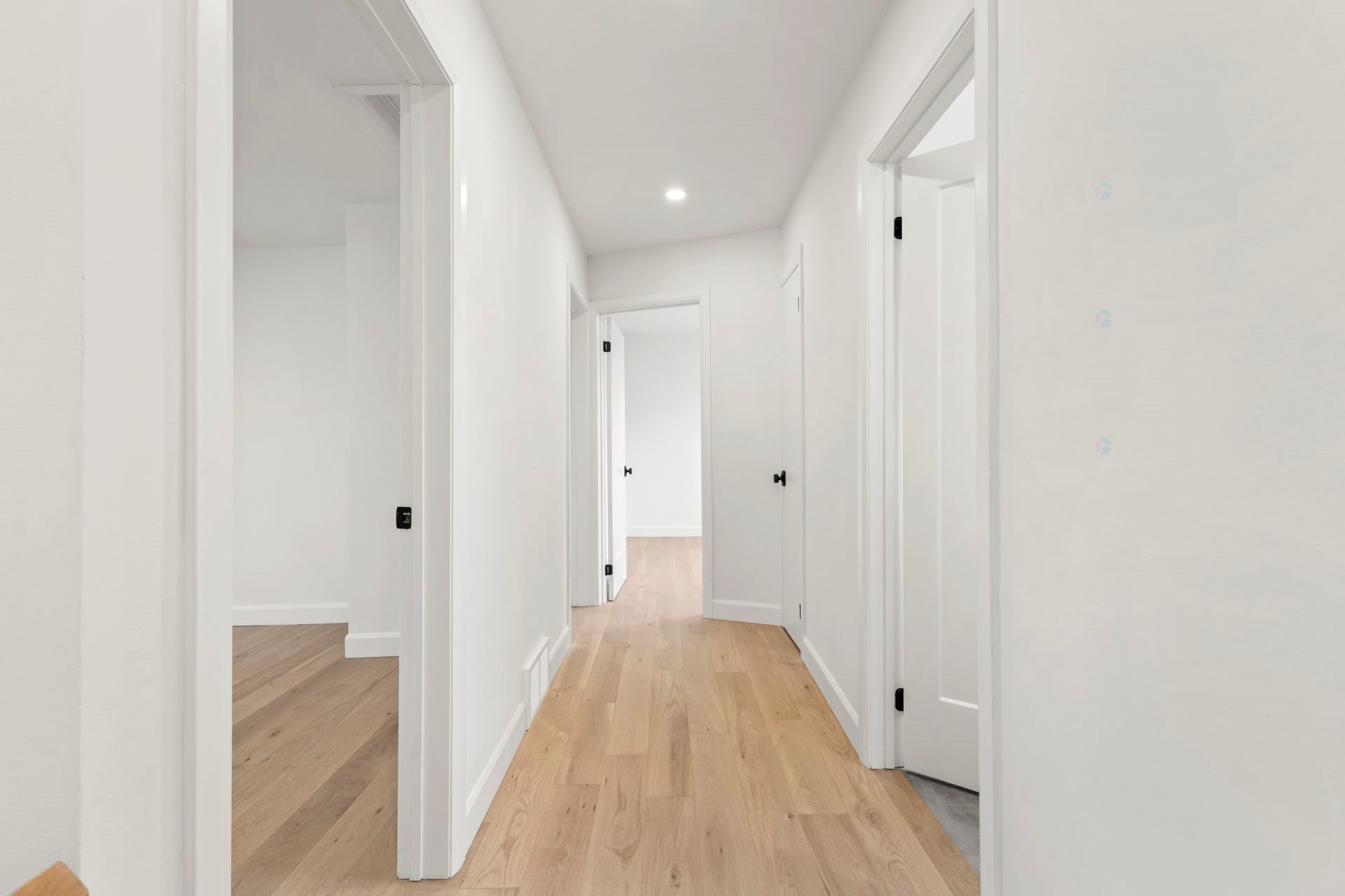 Mud Room - 94 Av. Fieldsend, Beaconsfield, QC - Indoor Photo Showing Other Room