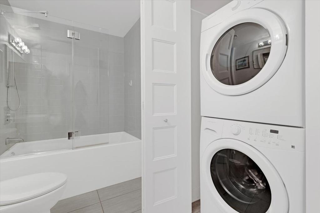 Salle de bains - 1115-190 Rue Murray, Montréal (Le Sud-Ouest), QC - Indoor Photo Showing Laundry Room